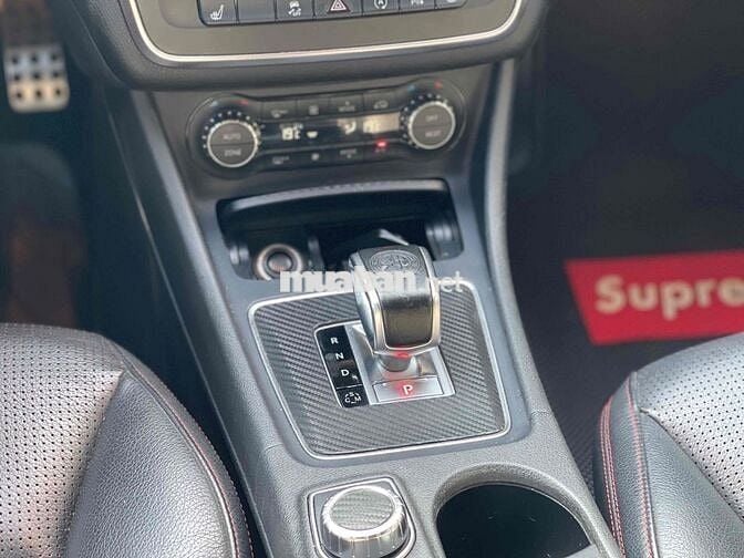 Mercedes Benz CLA 45 AMG sản xuất 2015