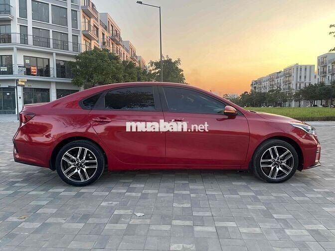 Kia Cerato 2021 bản  1.6 MT odo 85000 km