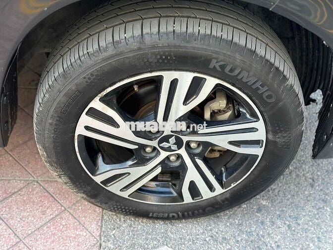 Mitsubishi Xpander 2021 1.5 MT 75000 km