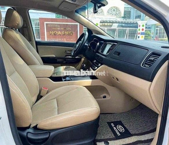 Kia Sedona 2017 Dầu 75.000km Trắng