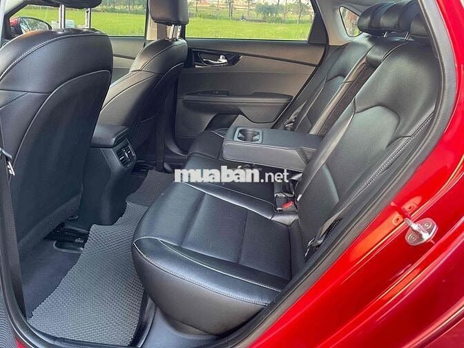 Kia Cerato 2021 bản  1.6 MT odo 85000 km