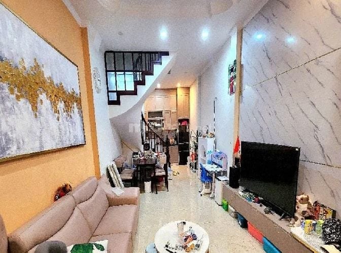 Bán gấp nhà Ngõ ô tô, phân lô , trung tâm cầu giấy giá nhỉnh 14 tỷ