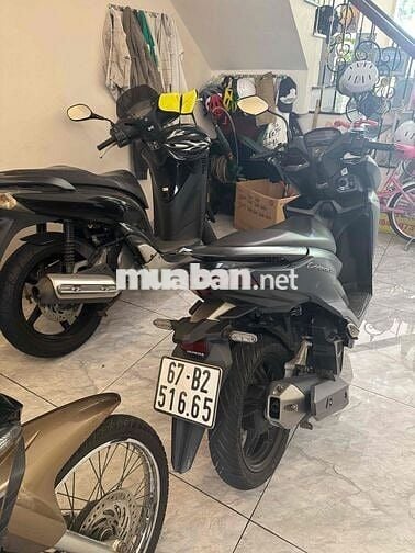 Cần thanh lý cho ai thích Vario 150cc Indo 2020
