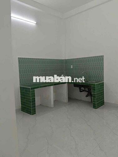 Cho thuê 4 x24-1 lau -4 phong  Giá 8 tr/1 tháng  Cọc 1 tháng  Lh 09382