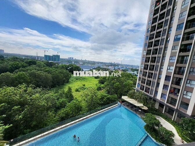 căn hộ 2 phòng thoáng mát view đẹp có hồ bơi, siêu thị gần VSIP