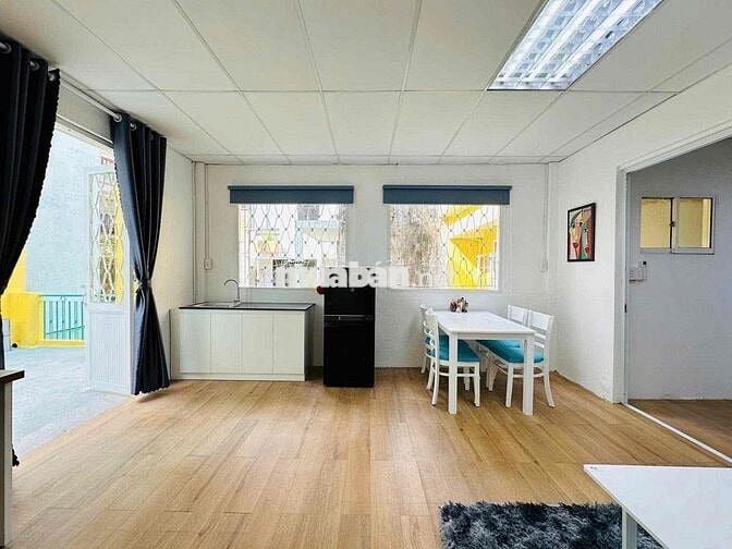 Căn Hộ 1PN 50m2 Sân Vườn Full Nội Thất ngay VX Dân Chủ_Toà Nhà Viettel