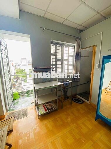 CHÍNH CHỦ CHO THUÊ PHÒNG BAN CÔNG NGAY CHỢ THẠCH ĐÀ