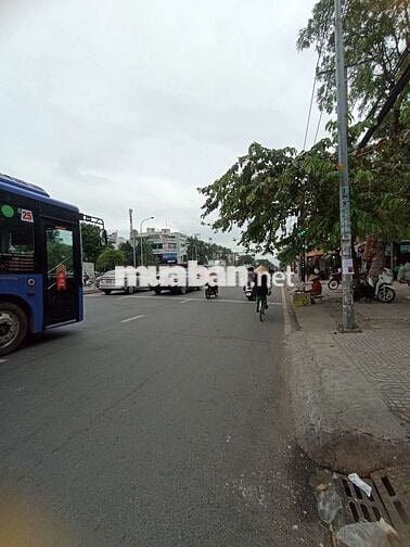 Cho thuê kho Mặt Tiền đường cont . 1400m
