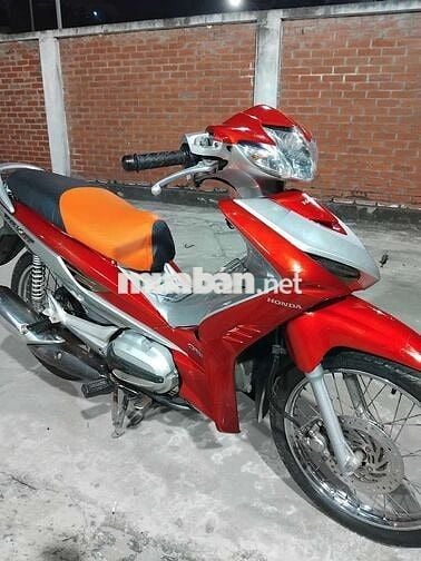 xe chính hãng honda đời mới có Fi.còn mới toanh