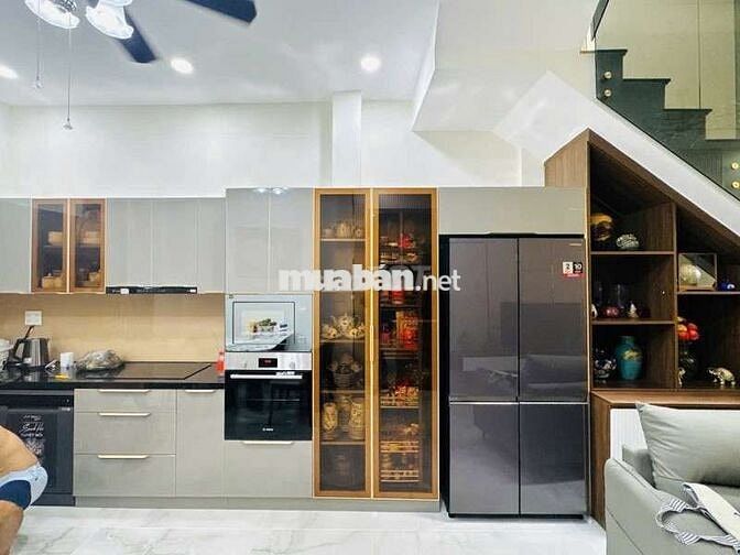 🕍NỘI THẤT LUXURY MẶT TIỀN TÂN ĐỊNH QUẬN 1 * 63m2 ngang 4m giá 18.5 tỷ