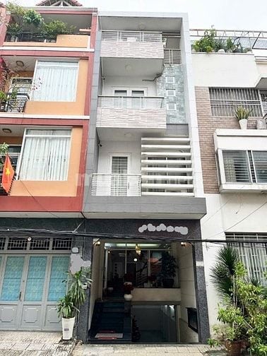 Bán Nhà Chính Chủ - Vào Ở Ngay - Gần Phan Xích Long