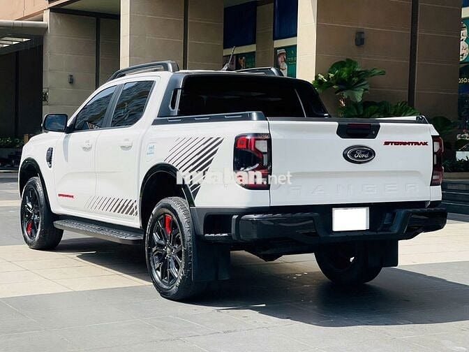 Ford Ranger Stormtrak 2.0L 4x4 AT 2025 - 1987 km