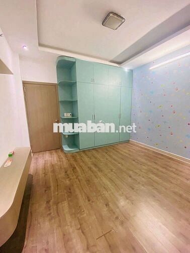 Nhà 2 tầng mới fun nội thất đs9 12tr/tr tháng