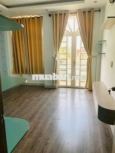 Nhà 2 tầng mới fun nội thất đs9 12tr/tr tháng