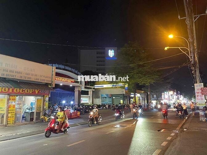 chỉ 11 Tỷ TL 72m2 ngang4m Đường Hoàng Diệu 2-Thủ Đức-TPHCM