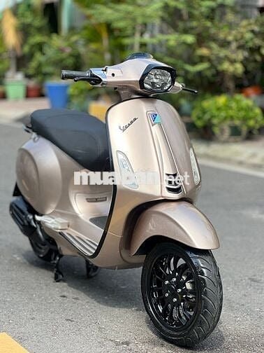 Vespa Sprint 125 iget abs Vàng TFT 14.000 km