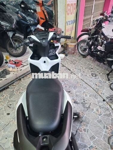 Honda Vario màu Trắng