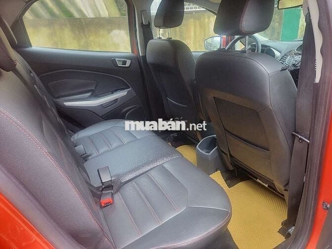 120 2016 1.5L Titanium AT - 85000 km