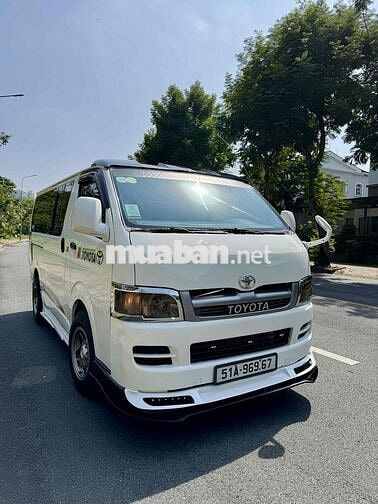 Toyota Hiace 2007 H200 Commuter 2.7 - 123456 km
