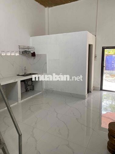 Nhà Mặt Tiền Nguyễn Lương Bằng, 100m, Tây Nam, 3 phòng ngủ