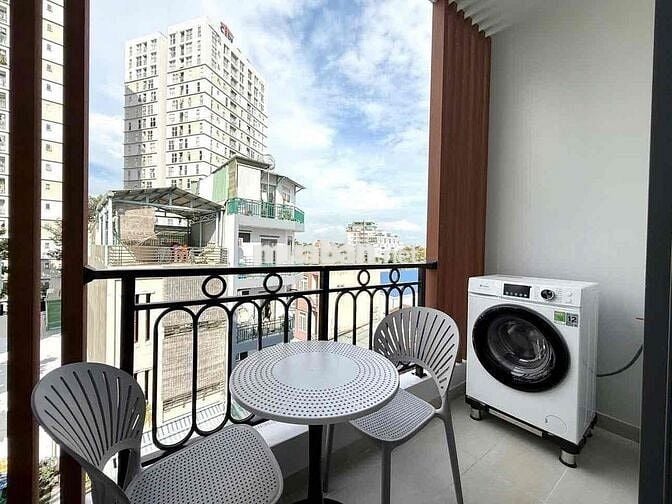 KHAI TRƯƠNG CĂN HỘ 1PN TÁCH BẾP BAN CÔNG - TIỆN NGHI ĐẦY ĐỦ