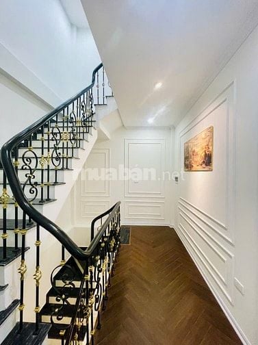 Bán nhà Trích Sài - Võng Thị - Tây Hồ - giá rẻ - 67m2 nhỉnh 14 tỷ