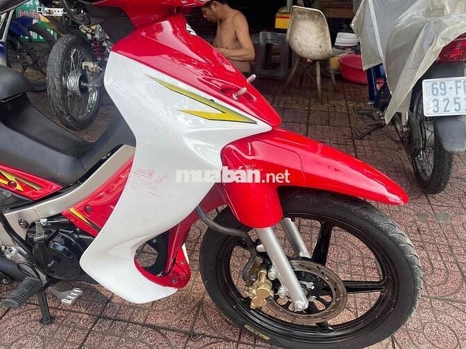 Suzuki Satria Đỏ Trắng