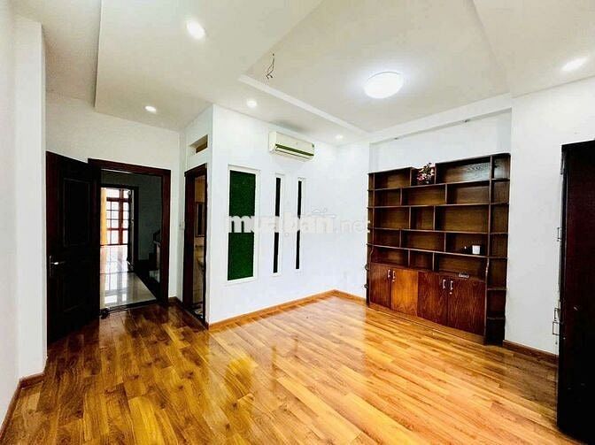 NHÀ NGUYÊN CĂN HẺM XE TẢI QUANG TRUNG P.8 GÒ VẤP