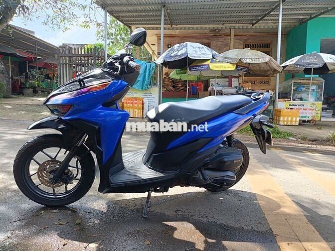 Cần bán vario 2023