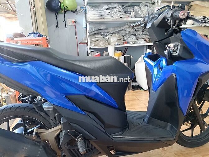 Cần bán vario 2023