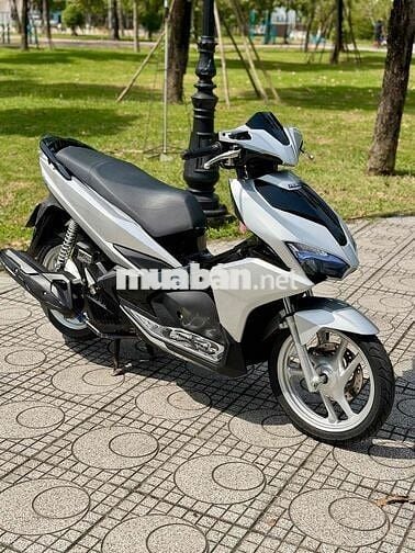 Honda AB 2016 BS 62 màu bạc poscher