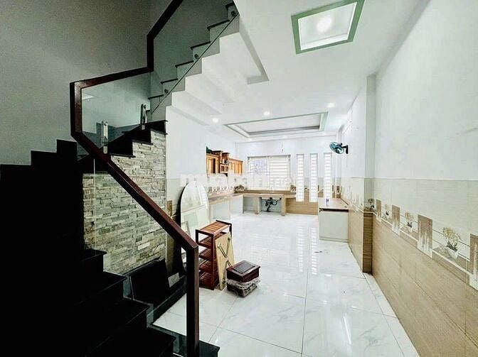 NHÀ NGUYÊN CĂN HẺM XE TẢI QUANG TRUNG P.8 GÒ VẤP