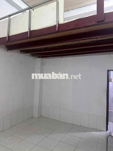 Phòng Trọ Gác Lửng Gần Đường Phan Văn Trị