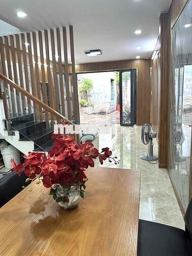 Nhà bán chính chủ Tùng Thiện Vương phường 13 Quân 8