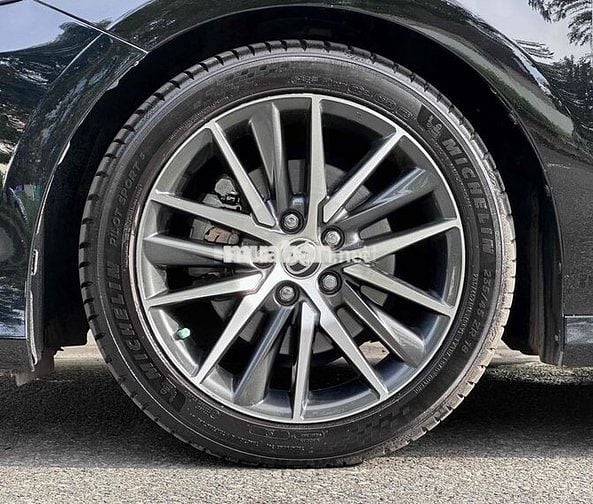 Toyota Camry 2022 2.0 Q - 47000 km