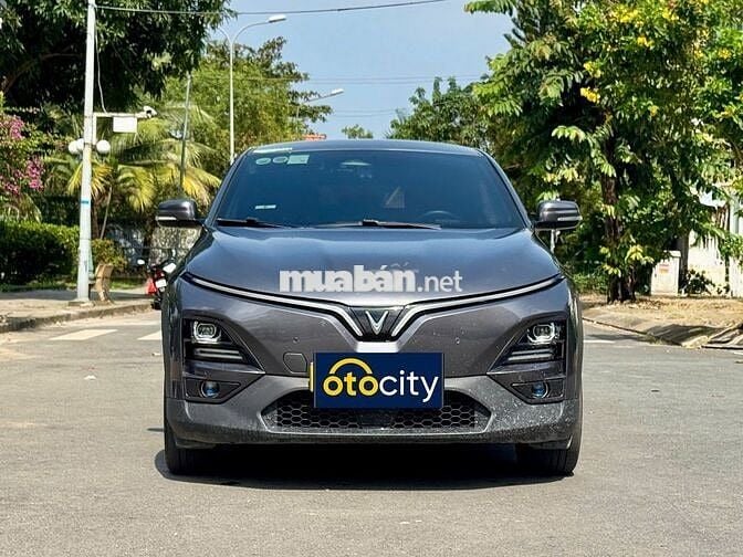 VinFast VF6 S 2024 - Màu xám - 5v5km - Mua pin