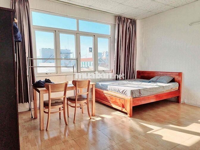 Nhà 3 tầng mặt tiền Ngô Quyền, diện tích đất 125m2 ( 5 x 25 vuông vức)