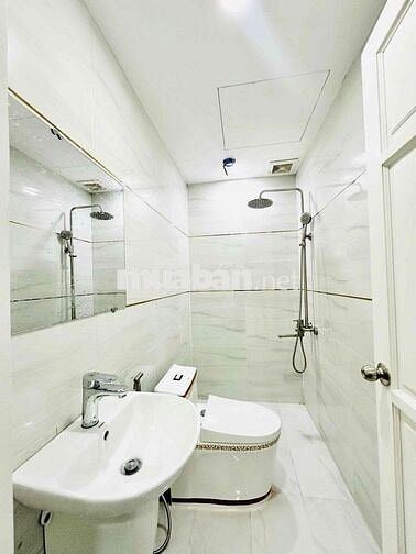 Căn Hộ 35m2 Gần Hàng Xanh full NT