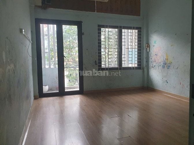 Cho thuê nhà mặt tiền đường Điện Biên Phủ, PHường 4, Quận 3