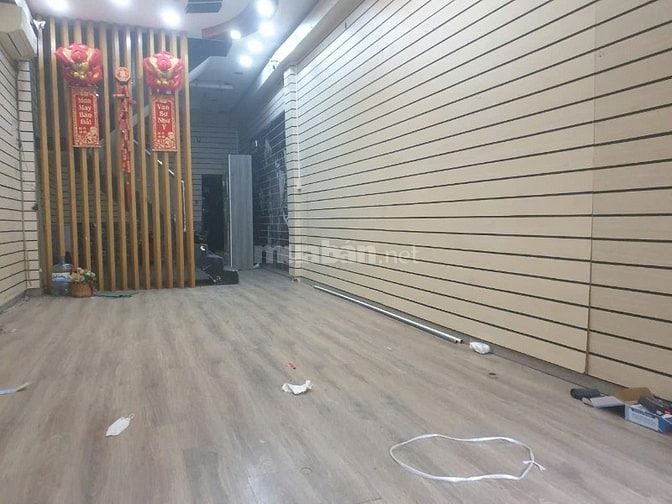 Cho thuê nhà mặt tiền đường Điện Biên Phủ, PHường 4, Quận 3