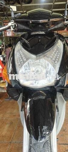 Xe zin đẹp như mới, máy êm ru không hú hí