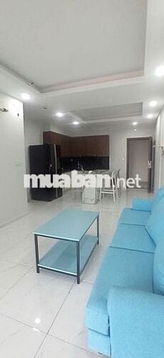 căn hộ 3 phòng có sẵn nội thất cho thuê 8tr, gần AEON