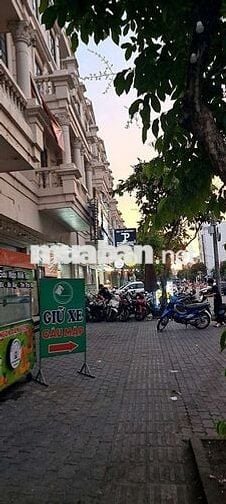 Chính chủ Cityland mặt tiền Nguyễn Văn Lượng