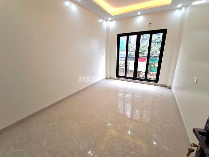 13,6 TỶ-39M2-MẶT PHỐ-YÊN SỞ-TAM TRINH-XÂY DỰNG 1 CĂN ĐỘC LẬP-SIÊU KD-Ô