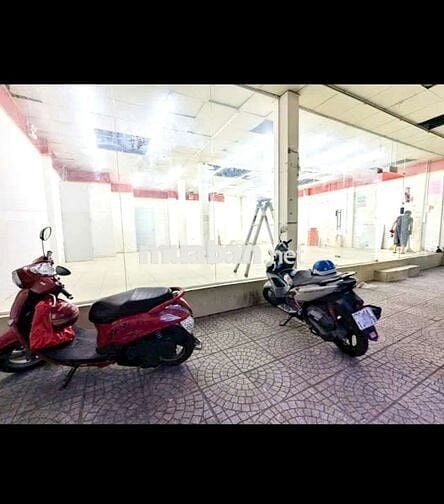 Nguyên Căn ,Góc 2 Mặt Tiền: 11 x 13m ,Có 1 Lầu Mới Đẹp