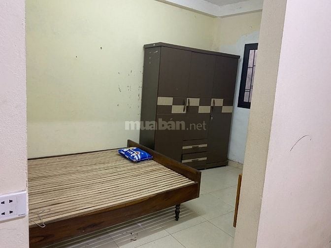 Căn hộ 32m2, Nguyễn Hoàng Tôn, Q. Tây Hộ, gần Võ Chí Công