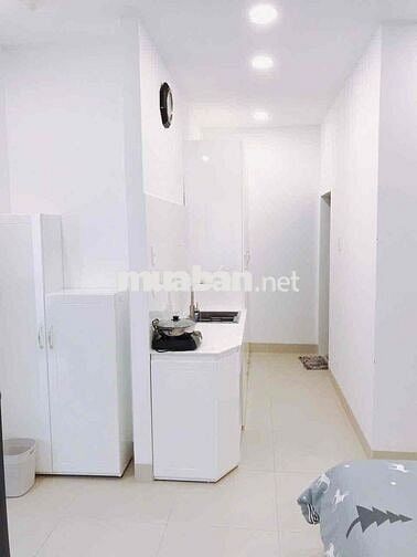 Căn hộ full NT gần landmark 81