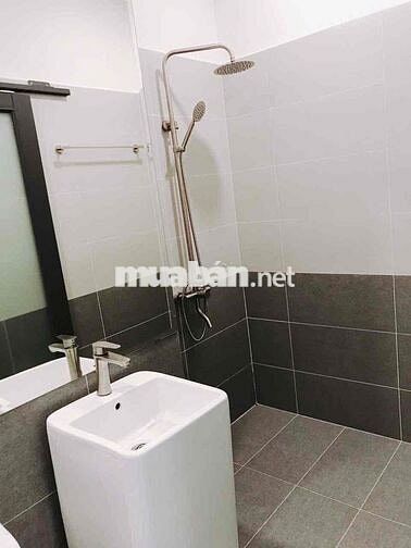 Căn hộ full NT gần landmark 81