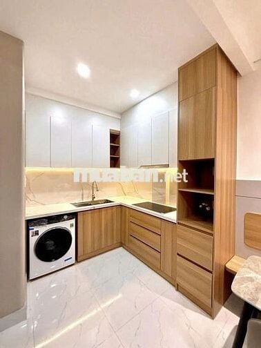 Nhà full nội thất-Nguyễn Khuyến–4.2 x 6.7m-1trệt 2 lầu-3PN 3WC-18tr TL