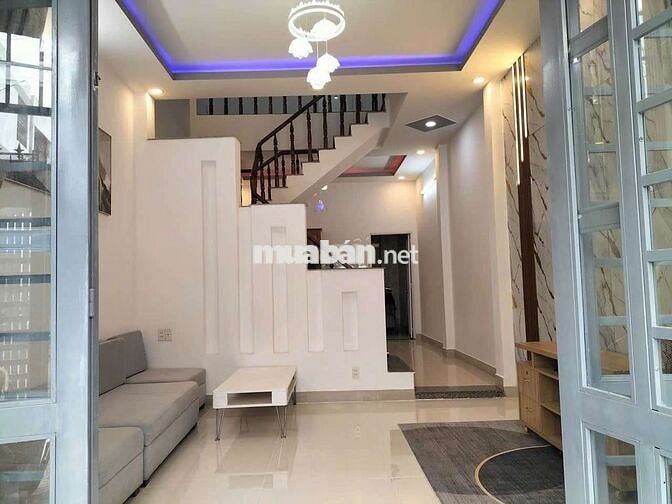 Tôi cần bán nhà Lầu Trệt gần ngã tư Chiêu liêu Dĩ An